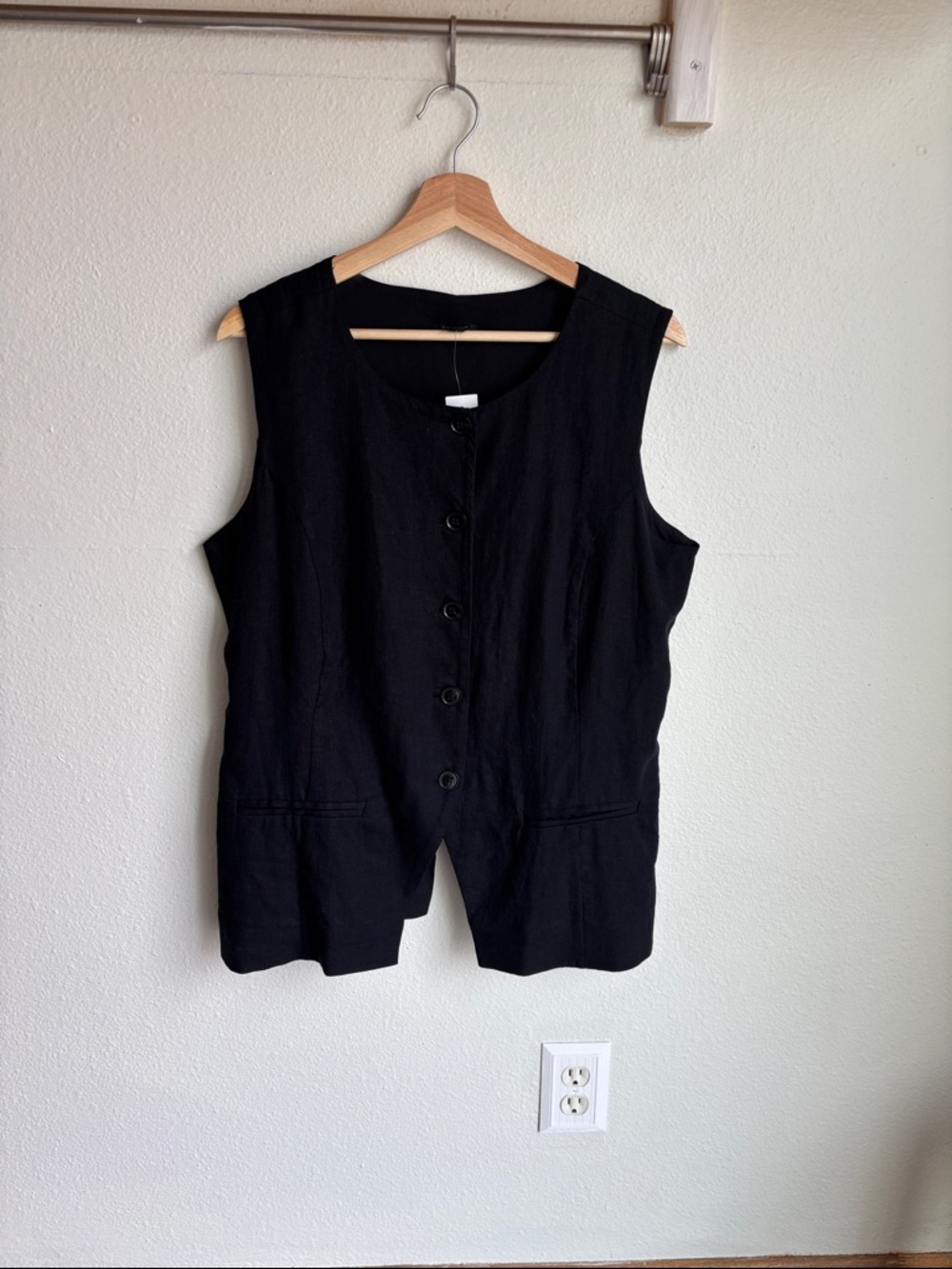 ANN TAYLOR New Linen Black Cut Away Tunic Button Vest 14 NWT